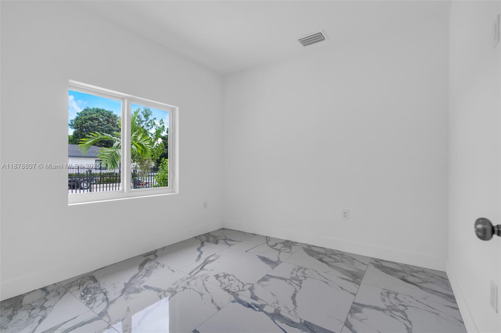 RICHARDS SUB - Residential Lease