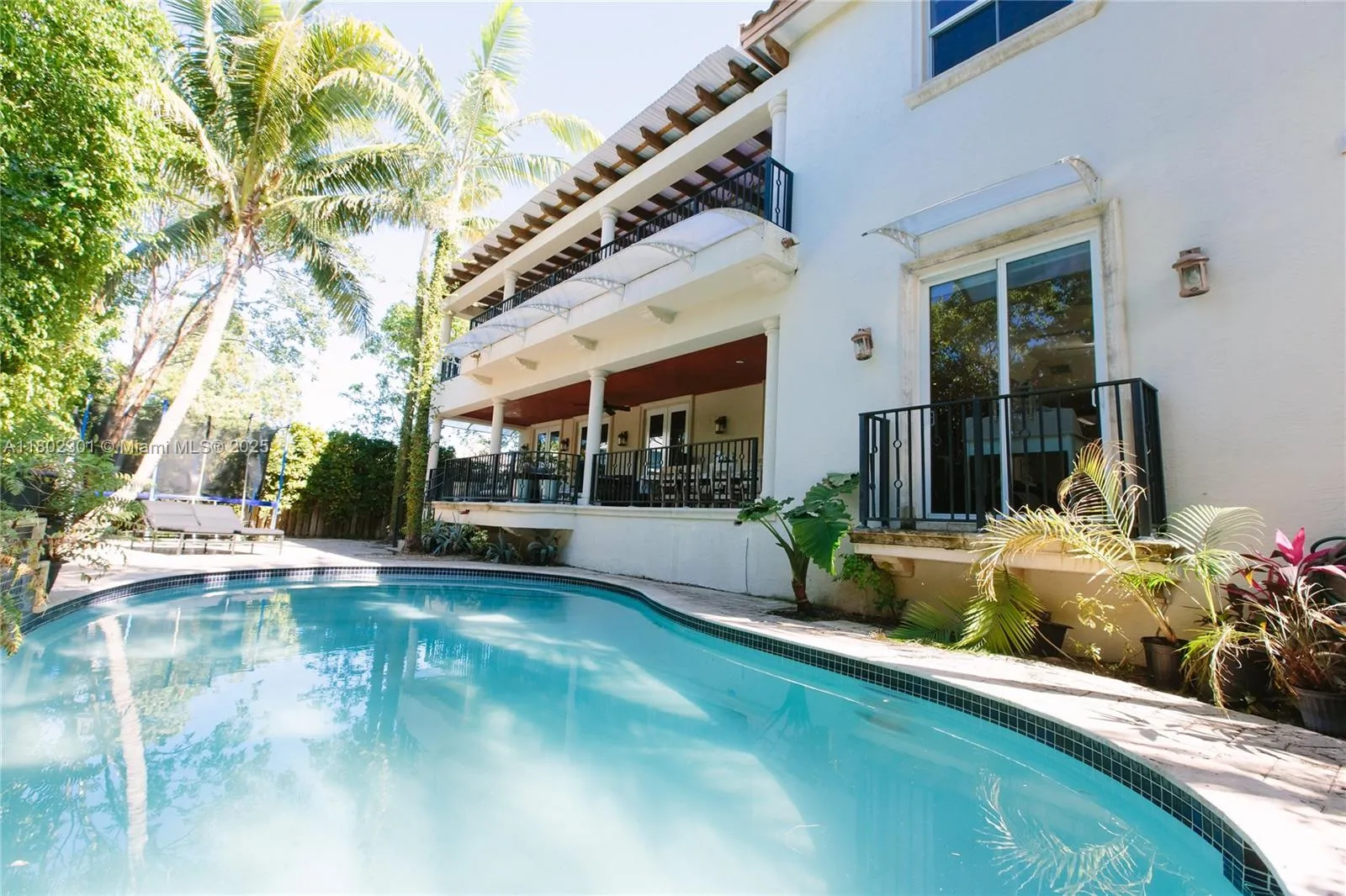 Key Biscayne, Florida 33149, United States, 5 Bedrooms Bedrooms, ,6 BathroomsBathrooms,Residential,Active,128667