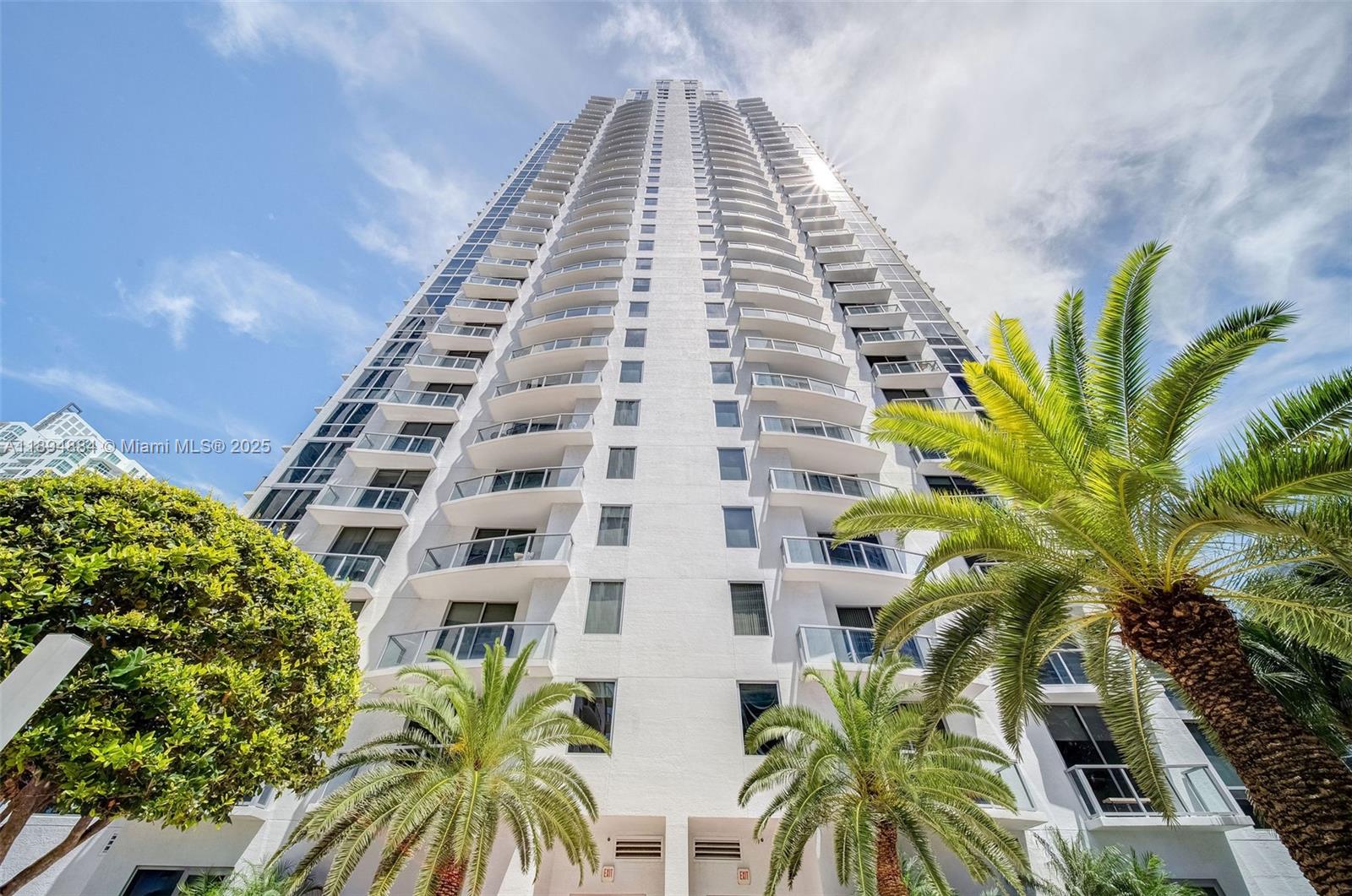 1060 BRICKELL CONDO - Residential