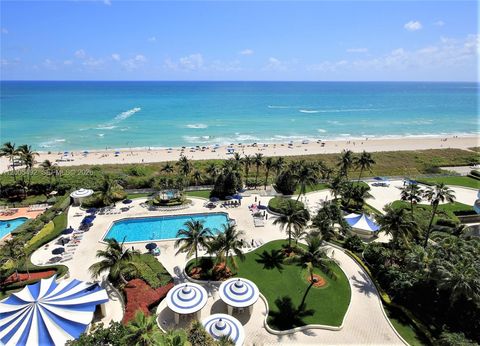 Tiny photo for 5161 Collins Ave #518, Miami Beach, FL 33140 (MLS # A12005492)