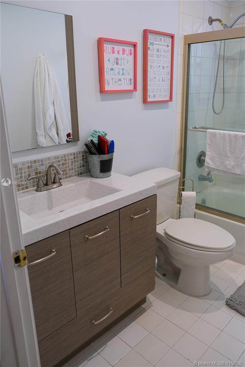 KENSINGTON SOUTH - Residential