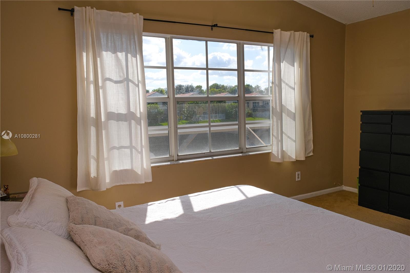 KENSINGTON SOUTH - Residential