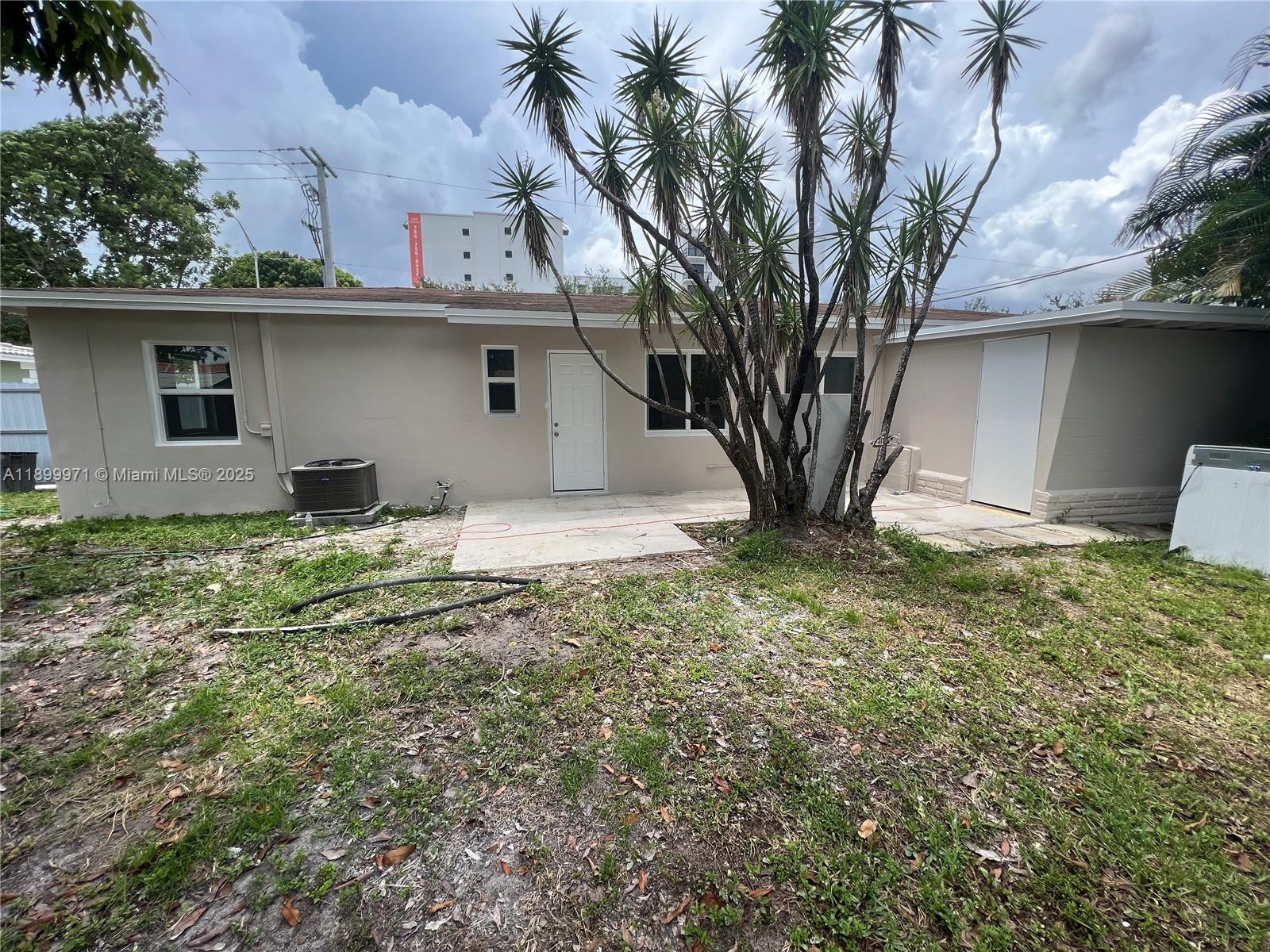 ESSEX VILLAGE 4TH ADDN - Residential Lease