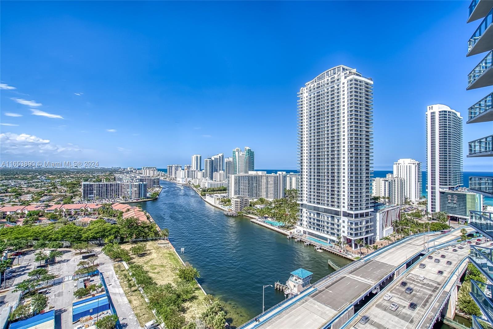 BEACHWALK CONDOMINIUM - Residential