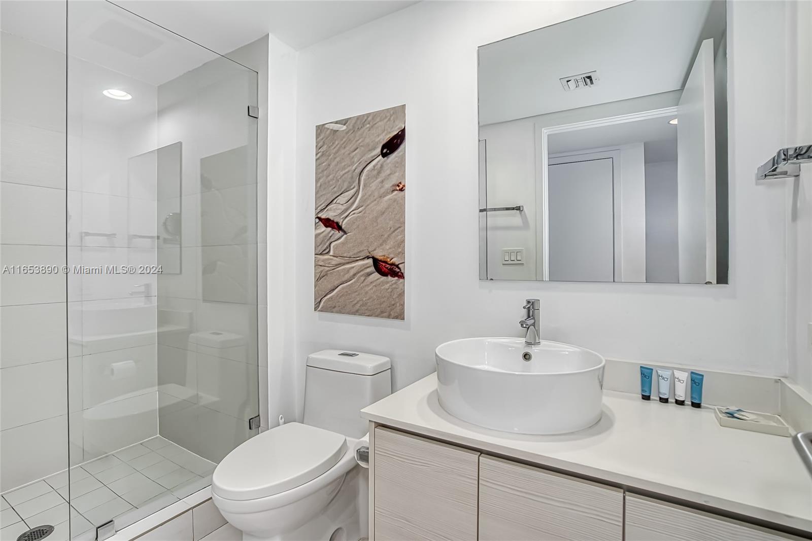 BEACHWALK CONDOMINIUM - Residential