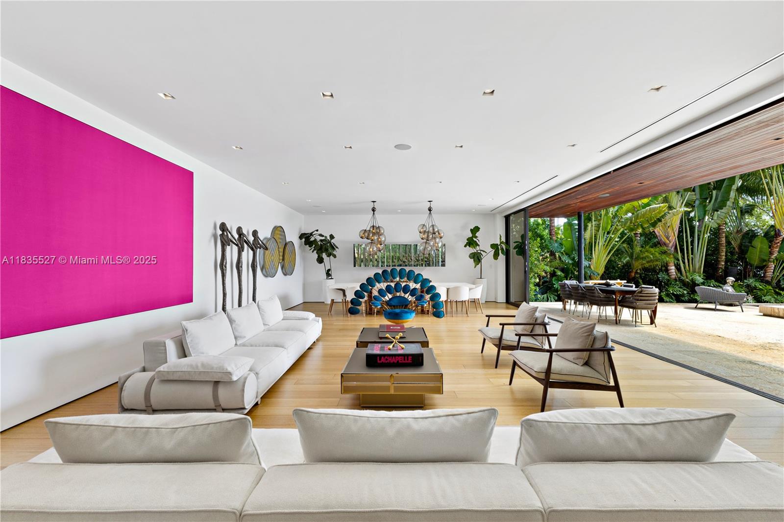 SAN MARINO ISLAND - Residential