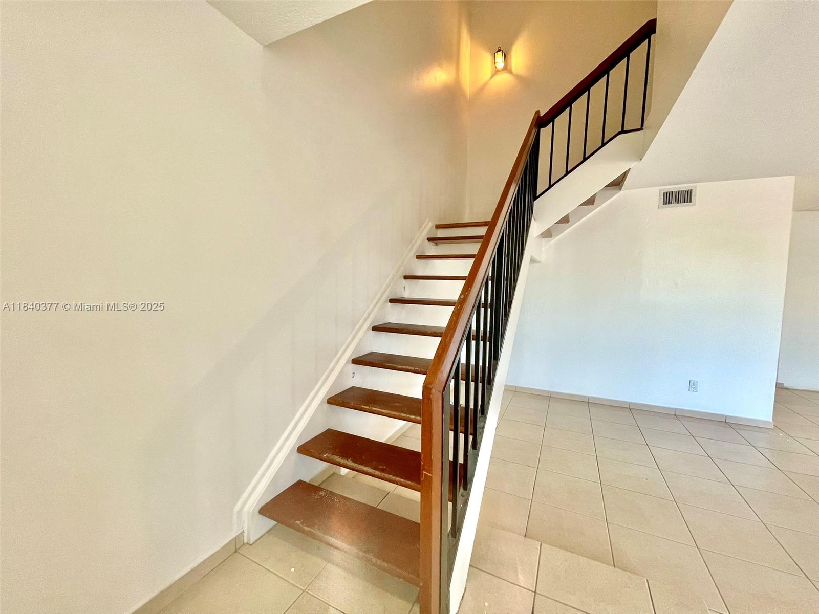 TRAIL RUN SEC 2 - Residential