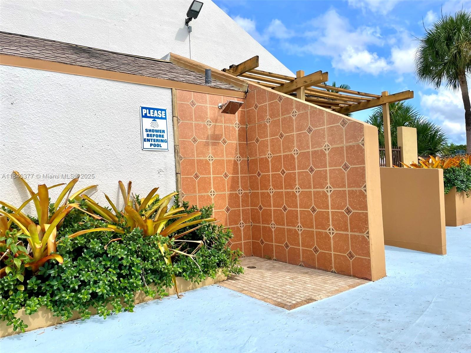 TRAIL RUN SEC 2 - Residential