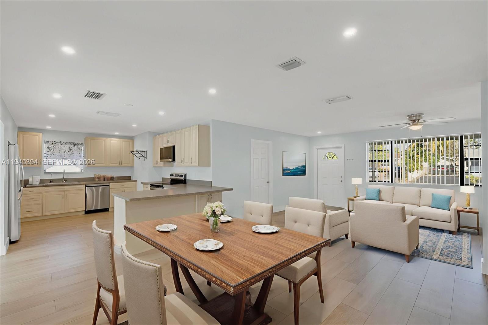 TWIN LAKES HOMES SEC 4 - Residential