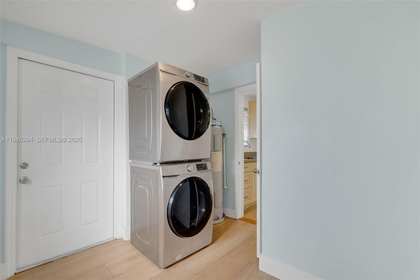 TWIN LAKES HOMES SEC 4 - Residential