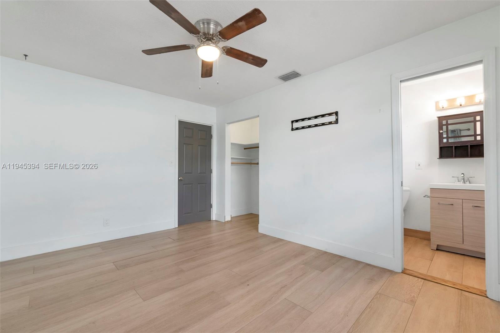 TWIN LAKES HOMES SEC 4 - Residential