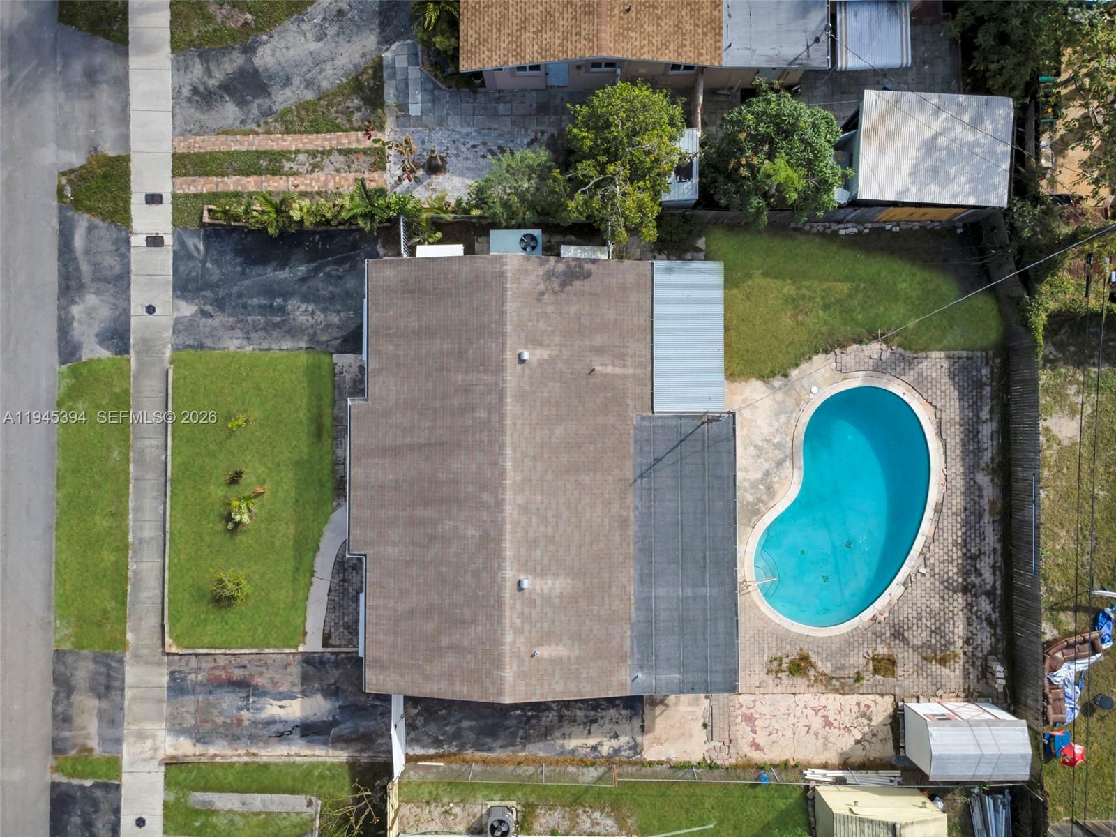 TWIN LAKES HOMES SEC 4 - Residential