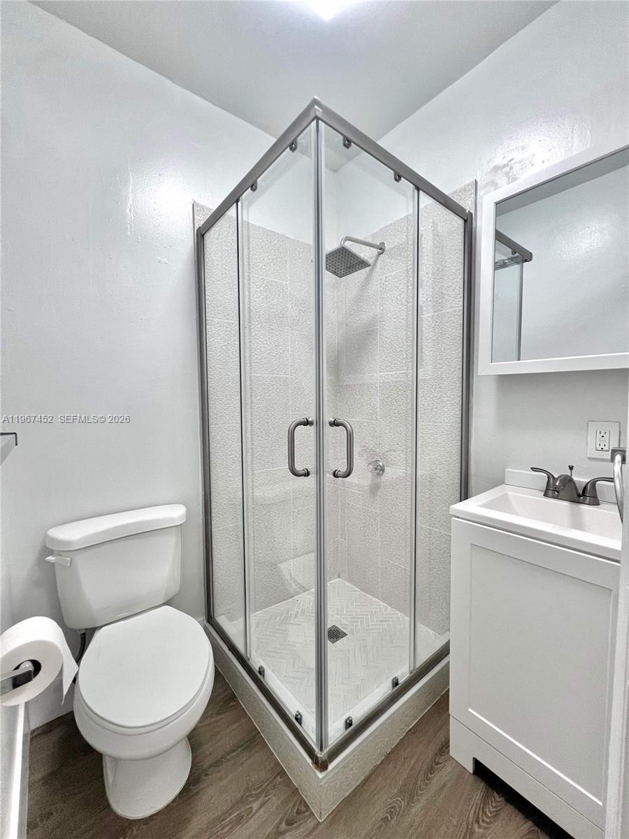 PALM SPRINGS SUB SEC 3 5T - Residential Lease