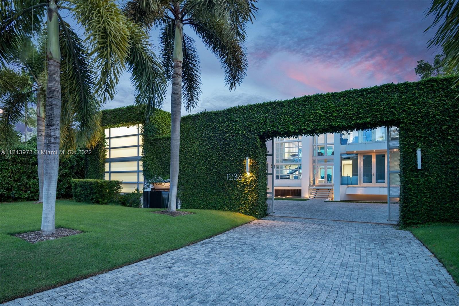 NORMANDY BEACH 2ND AMD & - Residential