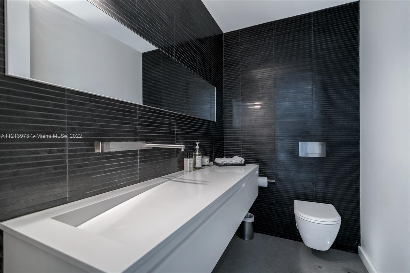 NORMANDY BEACH 2ND AMD & - Residential