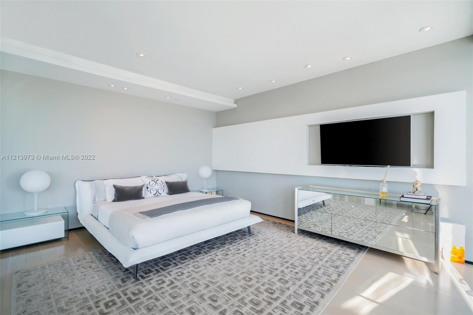 NORMANDY BEACH 2ND AMD & - Residential