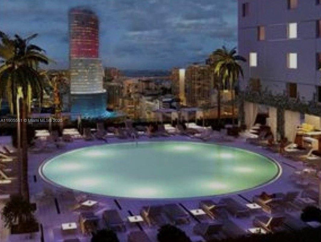 500 Brickell Ave 3400