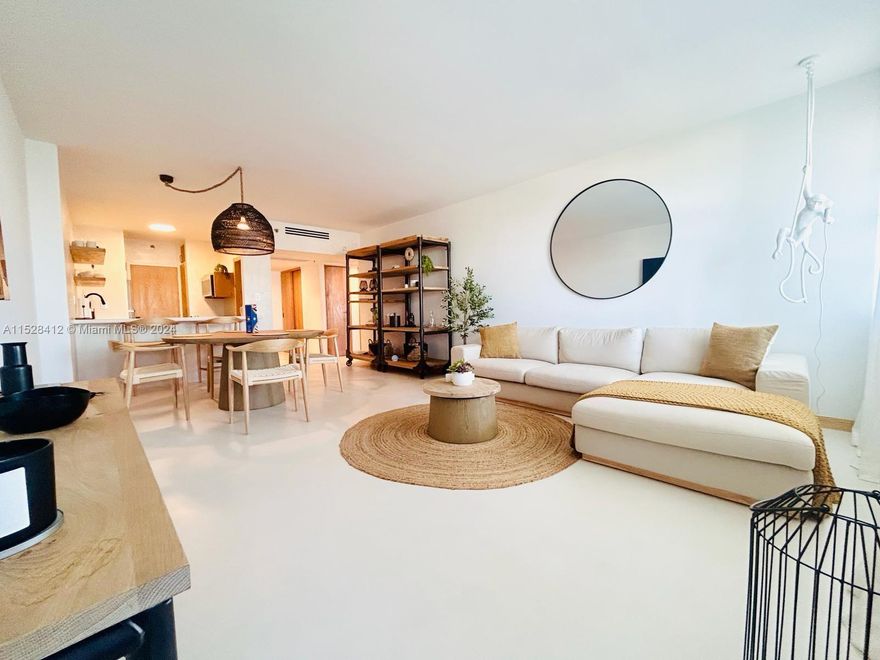 ONE BEDROOM, AT THE FAMOUS DECOPLAGE BUILDING WITHIN WALKING DISTANCE TO THE BEACH AND THE MOST TRENDY RESTAURANTS AND PLACES IN SOUTH BEACH. LINCOLN RD MEETS THE OCEAN, ACROSS FROM THE RITZ CARLTON AND NEXT TO THE LOWES HOTEL. RENOVATED HEATED POOL AND GYM.** FULLY FURNISHED UNIT** (WATER, SEWER, CABLE, WIFI, AND VALET PARKING SPACE INCLUDED IN THE RENT)** Rent price may vary for short-term rentals (less than 6 months) and winter season (NOVEMBER - APRIL)* Move out $180.00 cleaning fee will be paid upfront