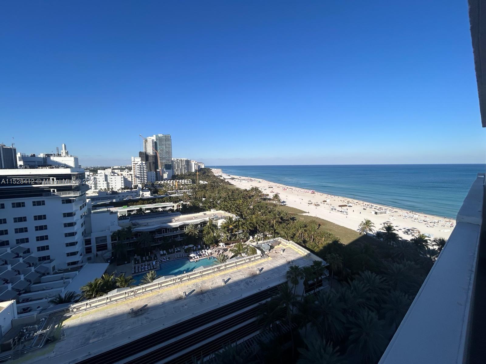 THE DECOPLAGE CONDO - Residential Lease