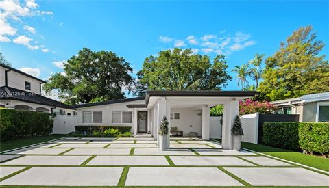 Photo of 6230 SW 27th St, Miami, FL 33155 (MLS # A12012635)