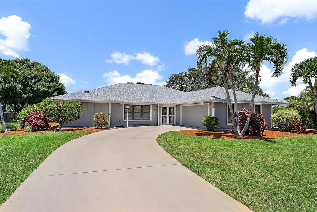 Photo of 2016 SE Morningside Blvd, Port St Lucie, FL 34952 (MLS # A11826770)