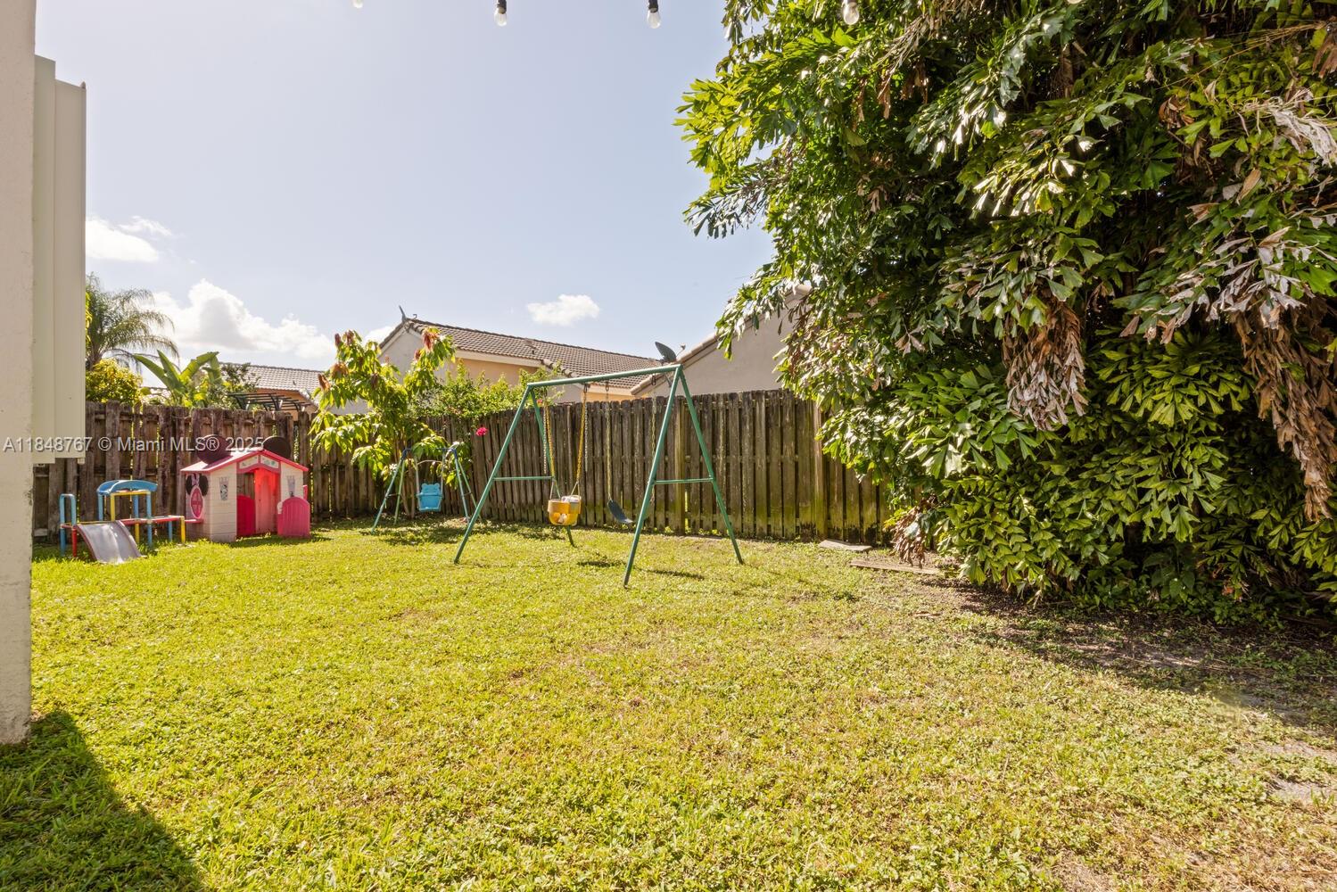 FALCONS LEA - Residential