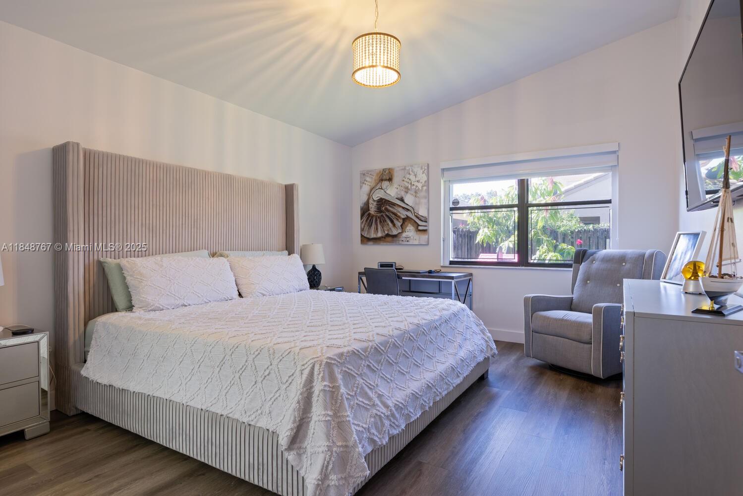 FALCONS LEA - Residential