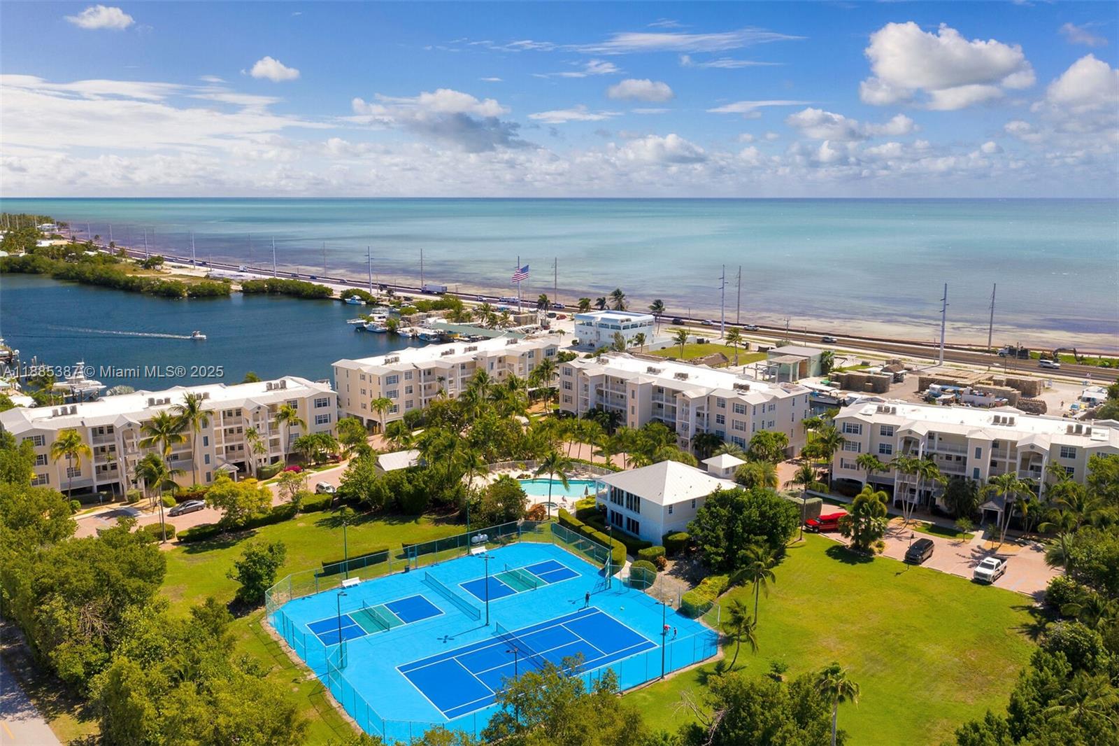 BAY HARBOUR CONDOMINIUM - Residential