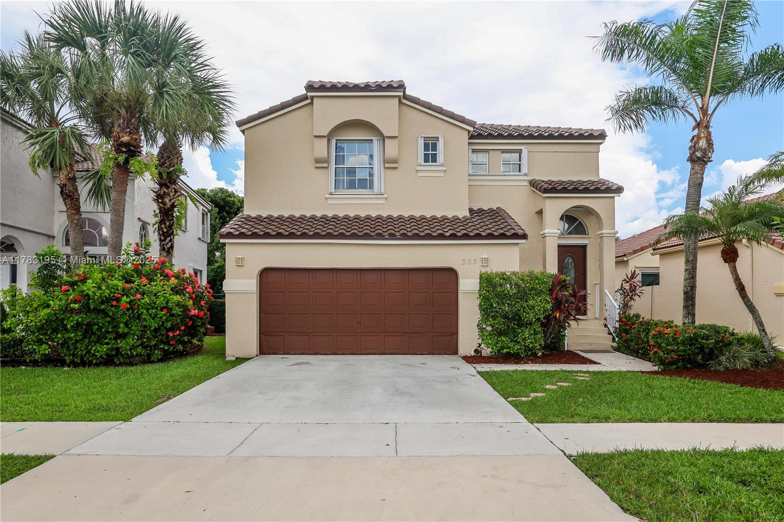Property for Sale at 365 Nw 154th Ave, Pembroke Pines, Miami-Dade County, Florida - Bedrooms: 3 
Bathrooms: 3  - $705,000
