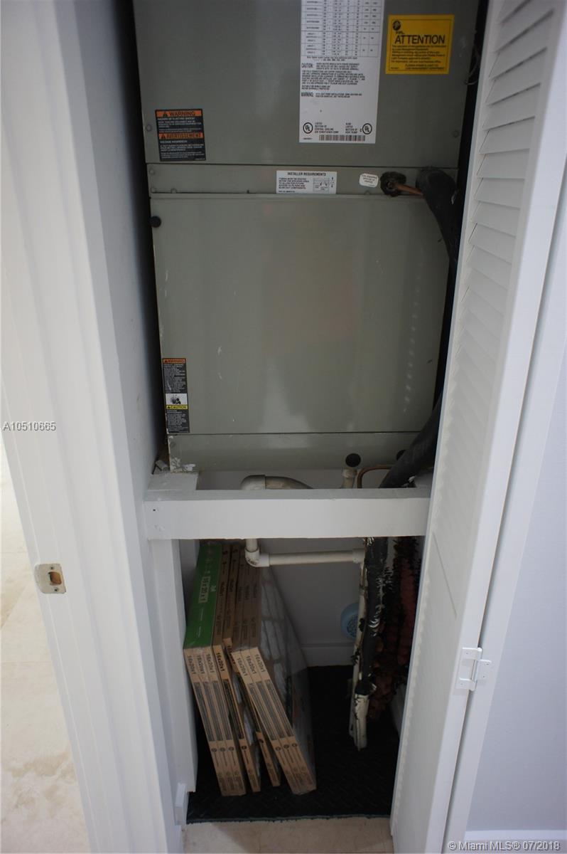 CHARLESTOWNE - Residential Lease