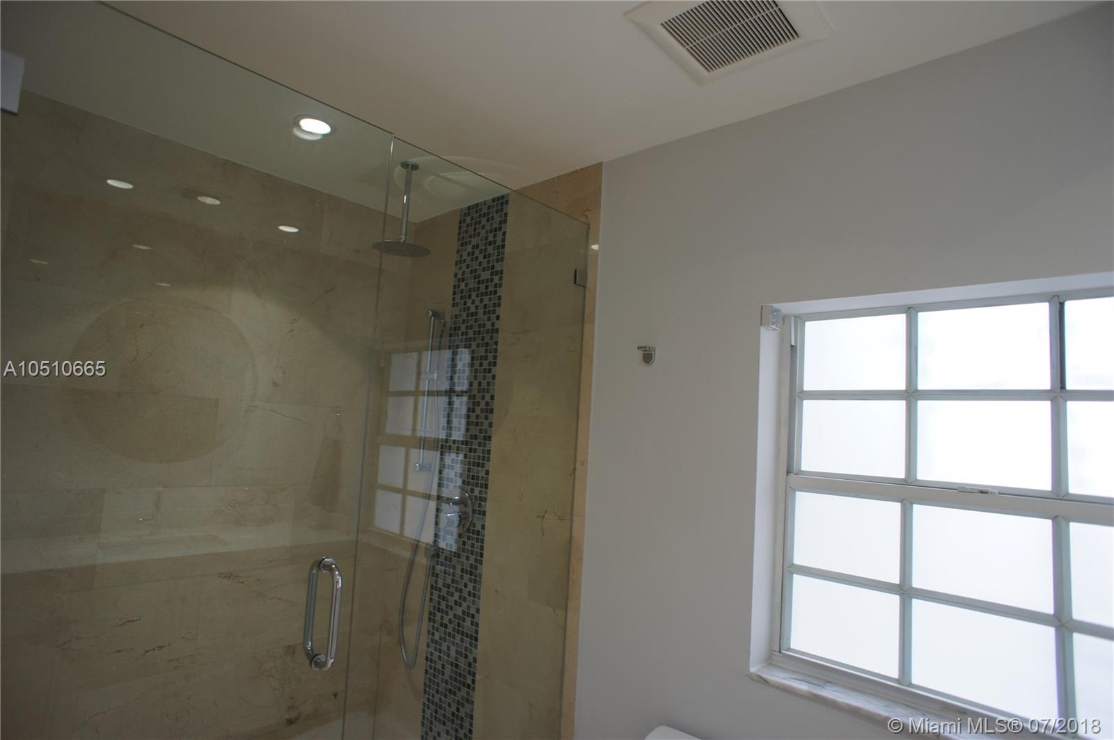 CHARLESTOWNE - Residential Lease