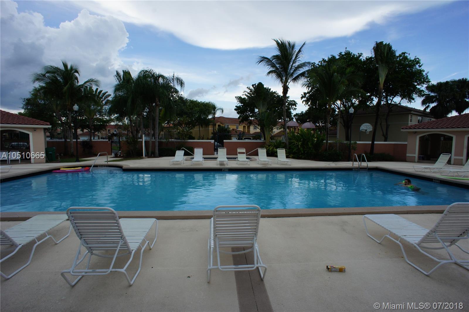 CHARLESTOWNE - Residential Lease