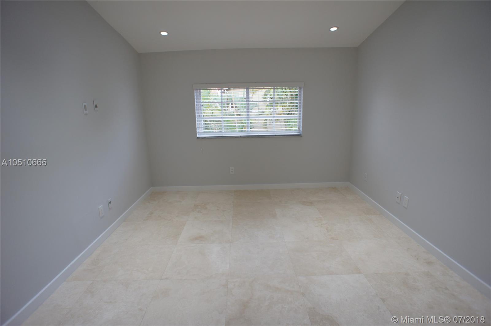 CHARLESTOWNE - Residential Lease