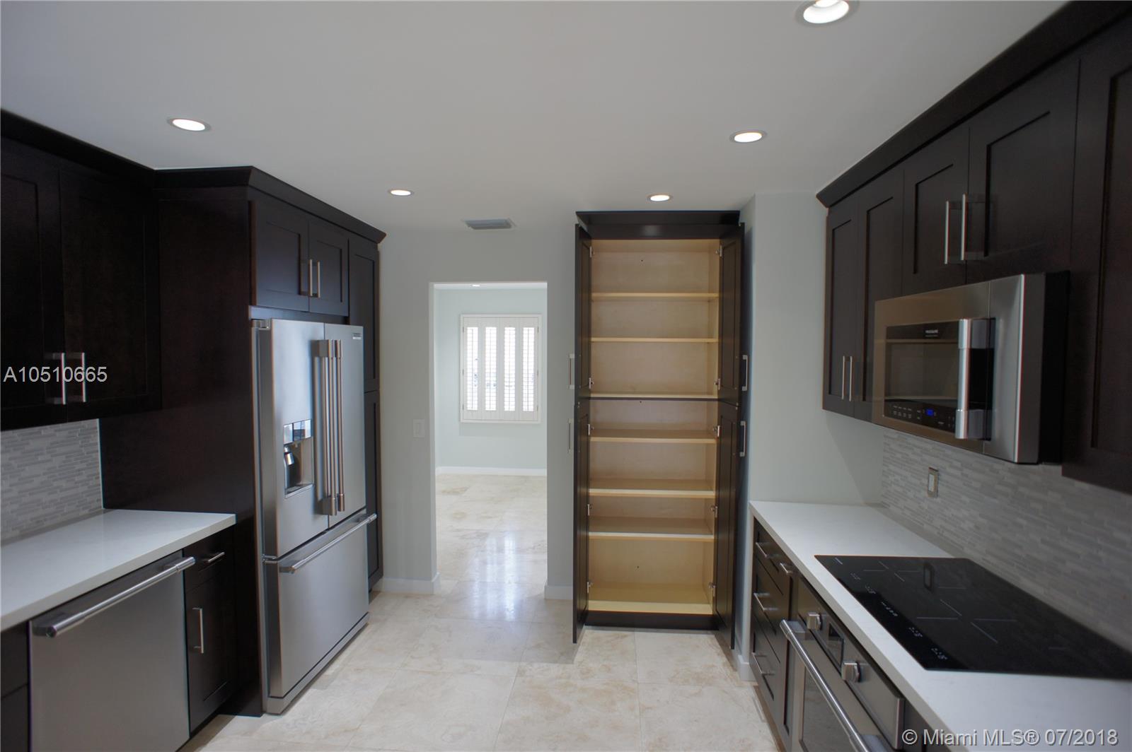 CHARLESTOWNE - Residential Lease