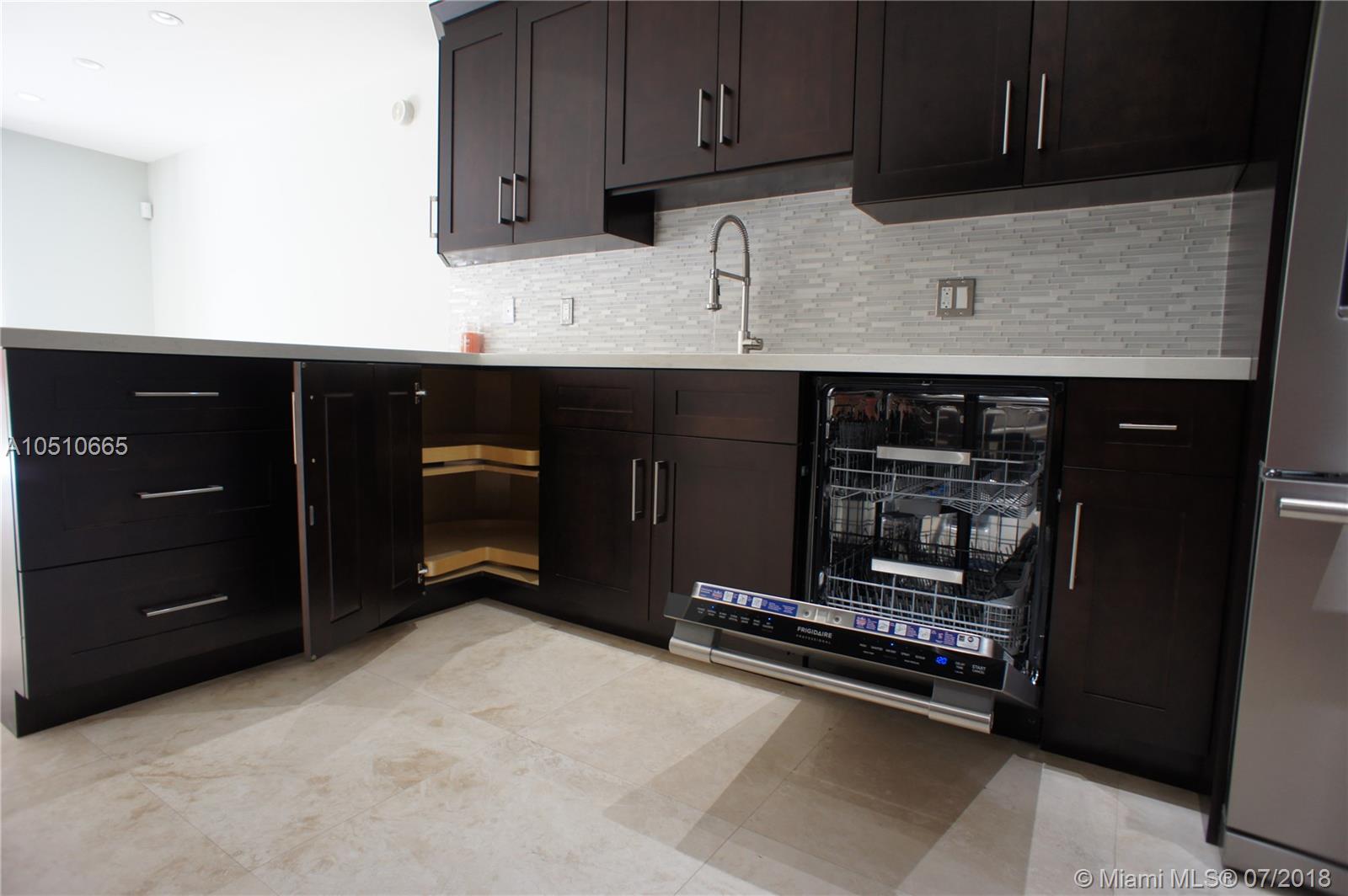 CHARLESTOWNE - Residential Lease