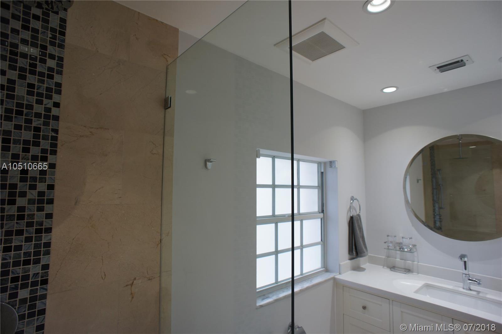 CHARLESTOWNE - Residential Lease