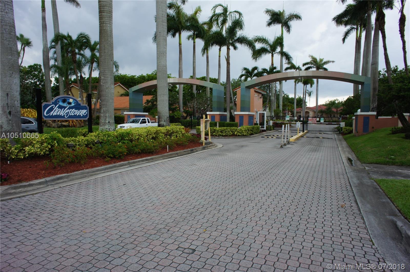 CHARLESTOWNE - Residential Lease