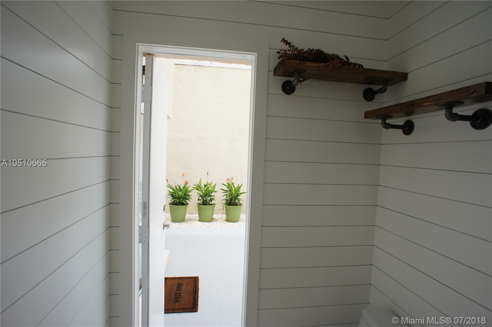 CHARLESTOWNE - Residential Lease