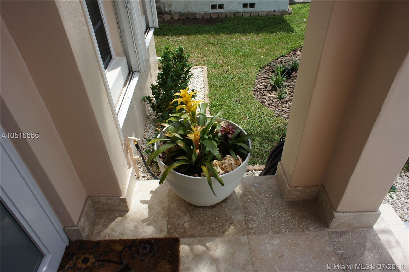 CHARLESTOWNE - Residential Lease