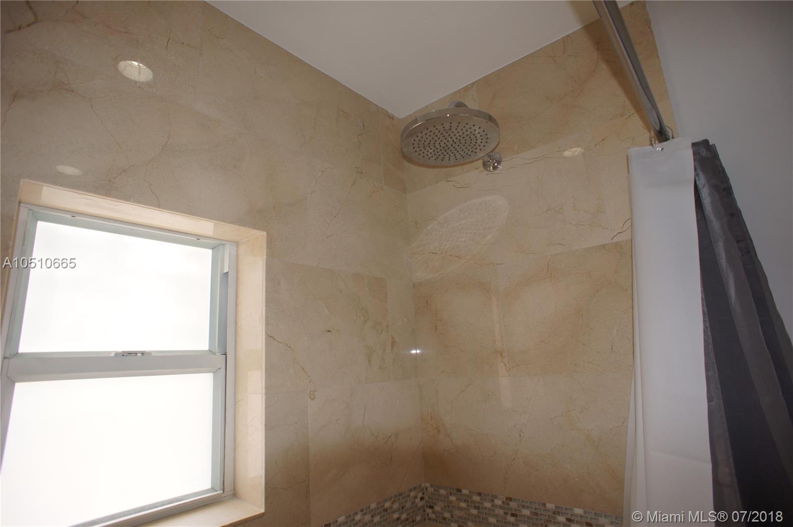 CHARLESTOWNE - Residential Lease