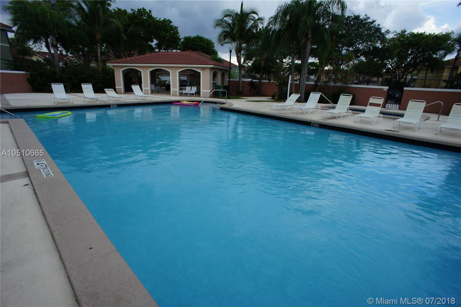 CHARLESTOWNE - Residential Lease