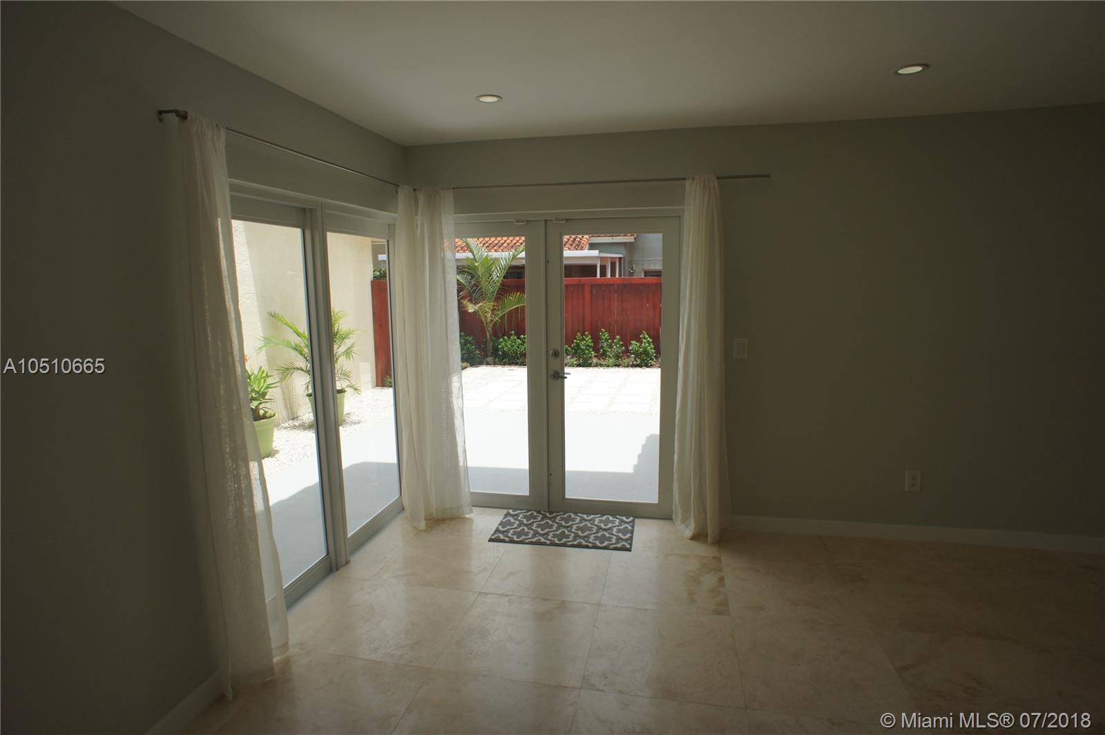 CHARLESTOWNE - Residential Lease