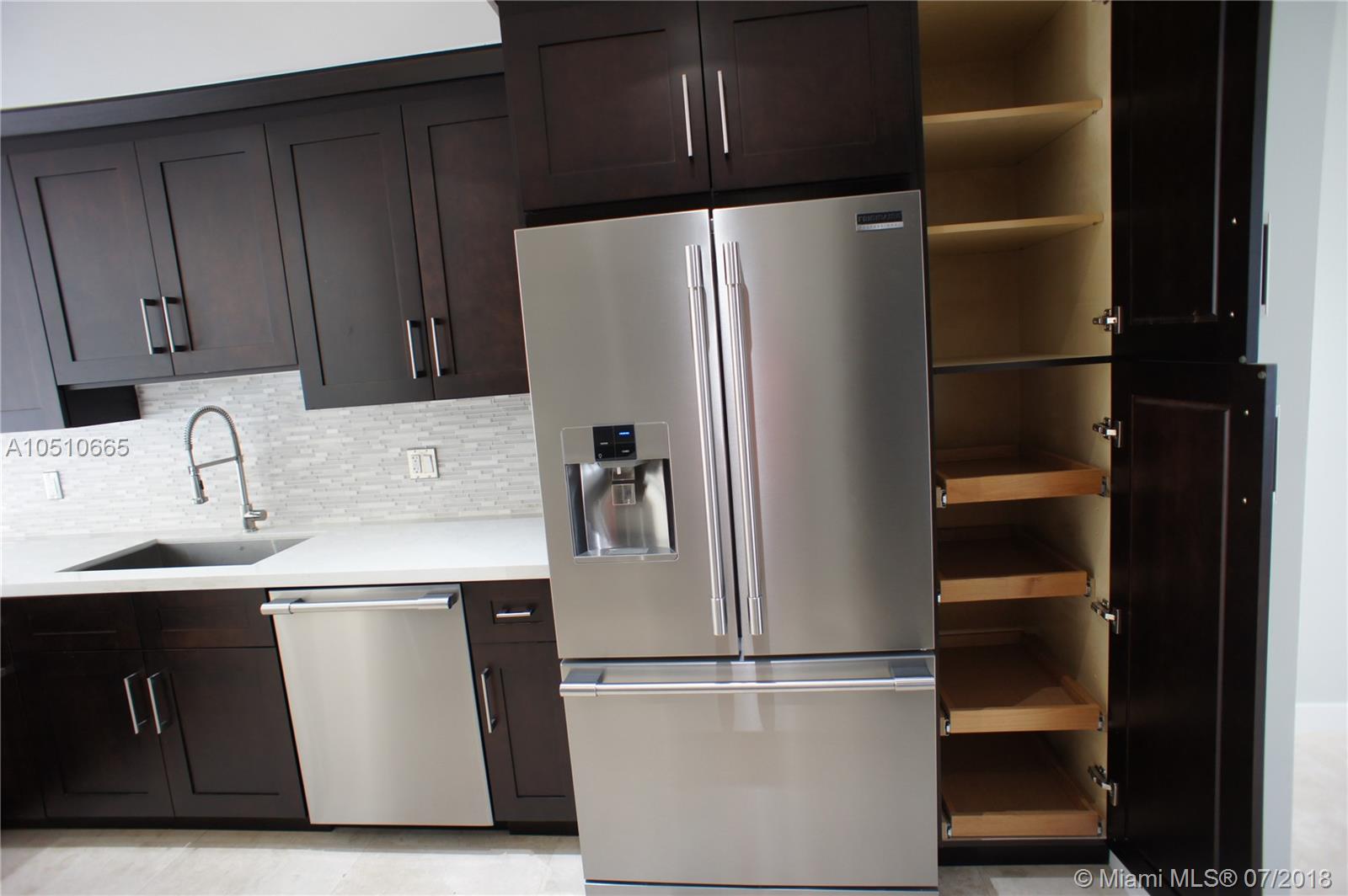 CHARLESTOWNE - Residential Lease