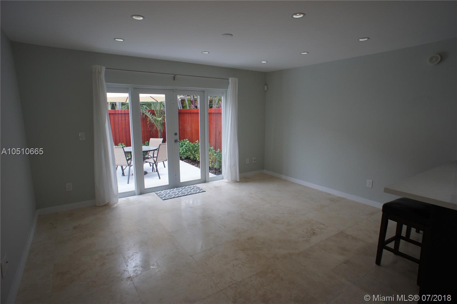 CHARLESTOWNE - Residential Lease