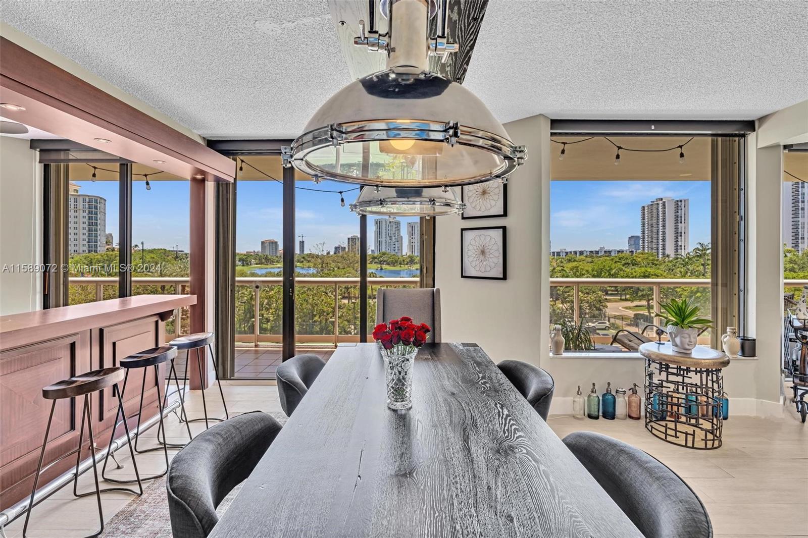 TERRACES NORTH TURNBERRY - Residential