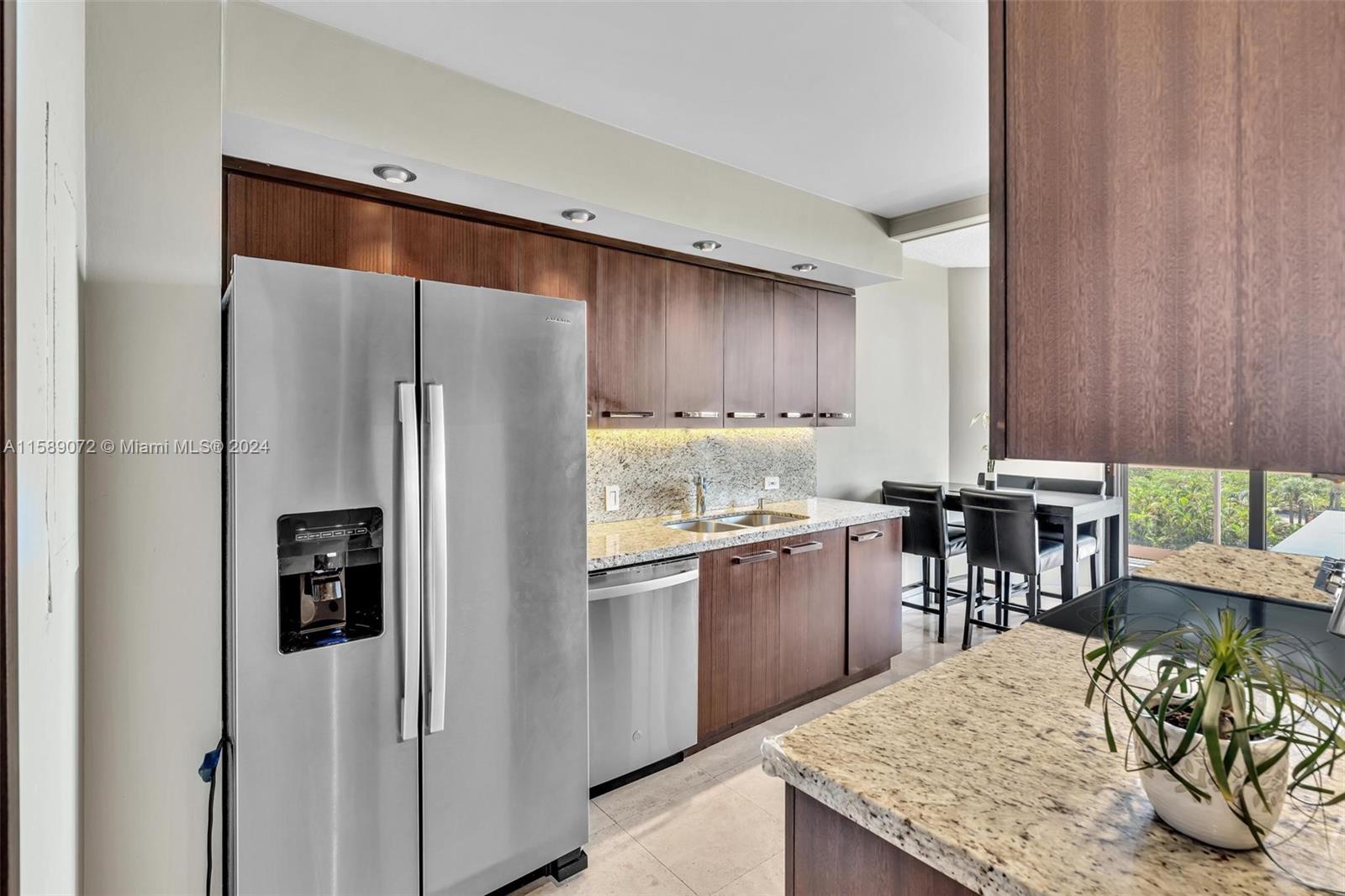 TERRACES NORTH TURNBERRY - Residential