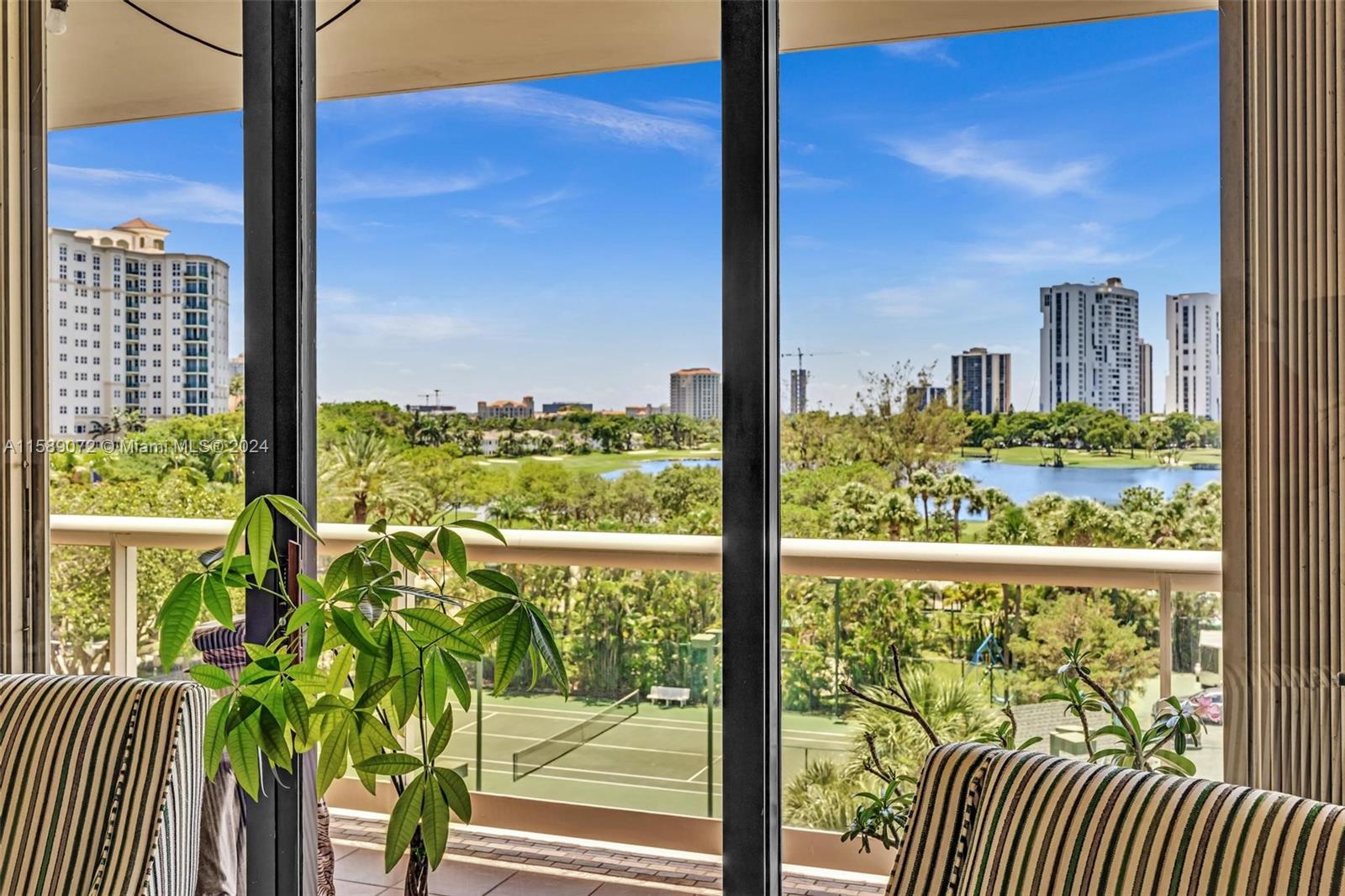 TERRACES NORTH TURNBERRY - Residential