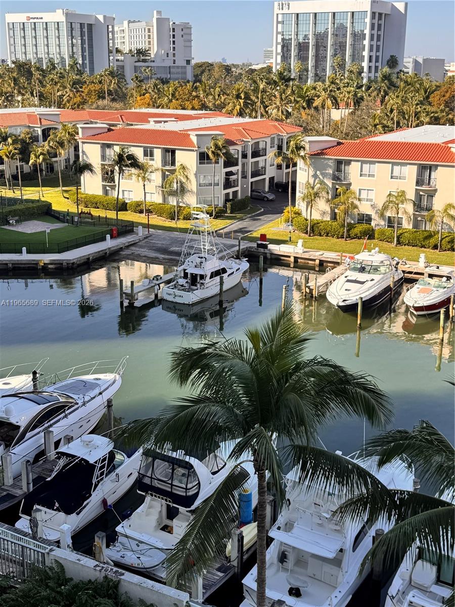 3029 NE 188th St 609