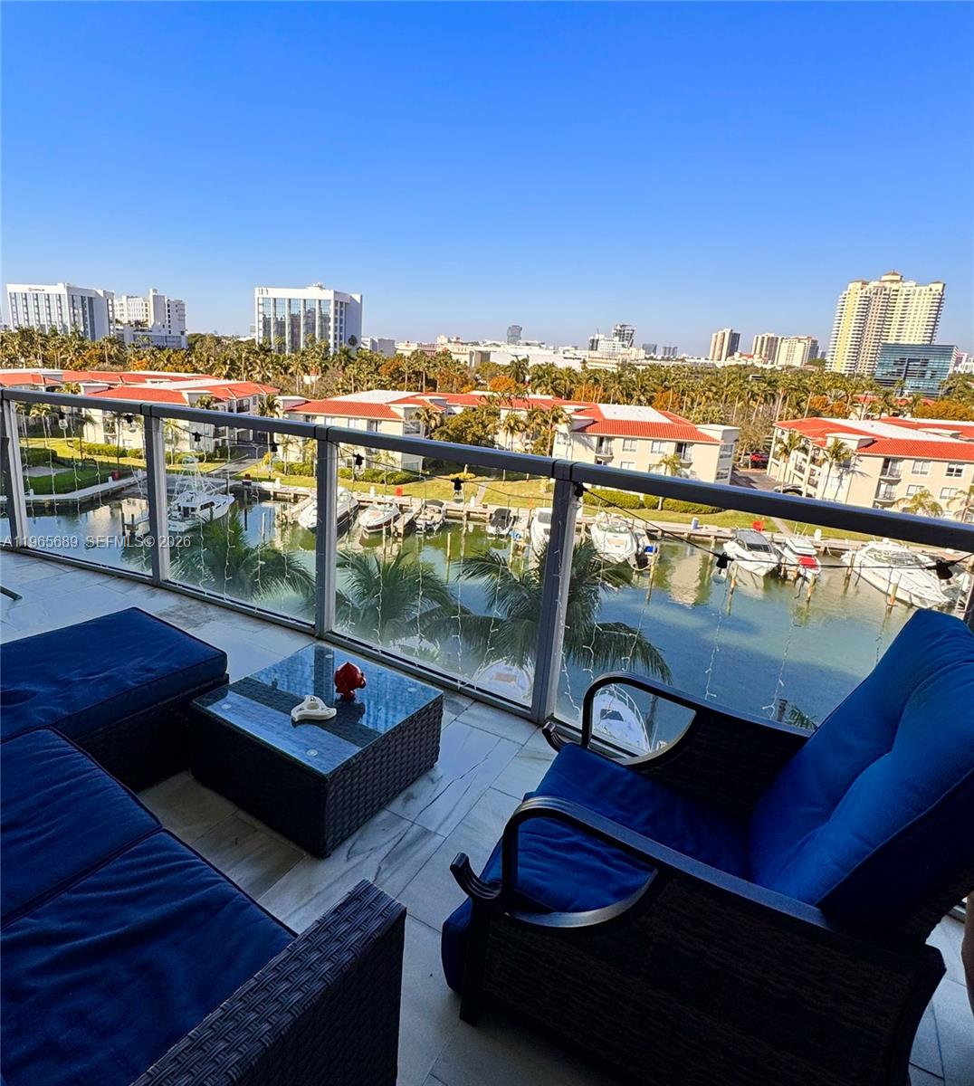 3029 NE 188th St 609