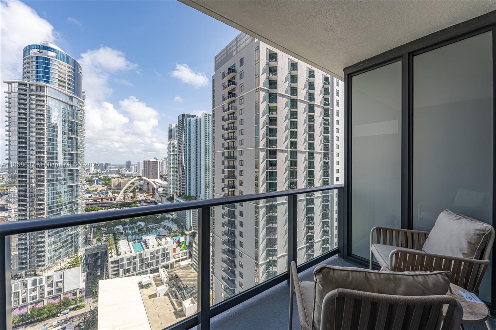 Natiivo/ Gale - Residential